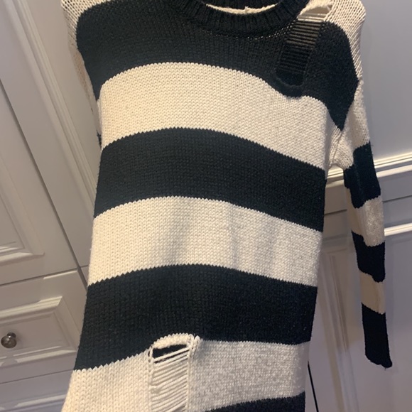 N:Philanthropy distressed black and white sweater - Picture 2 of 4